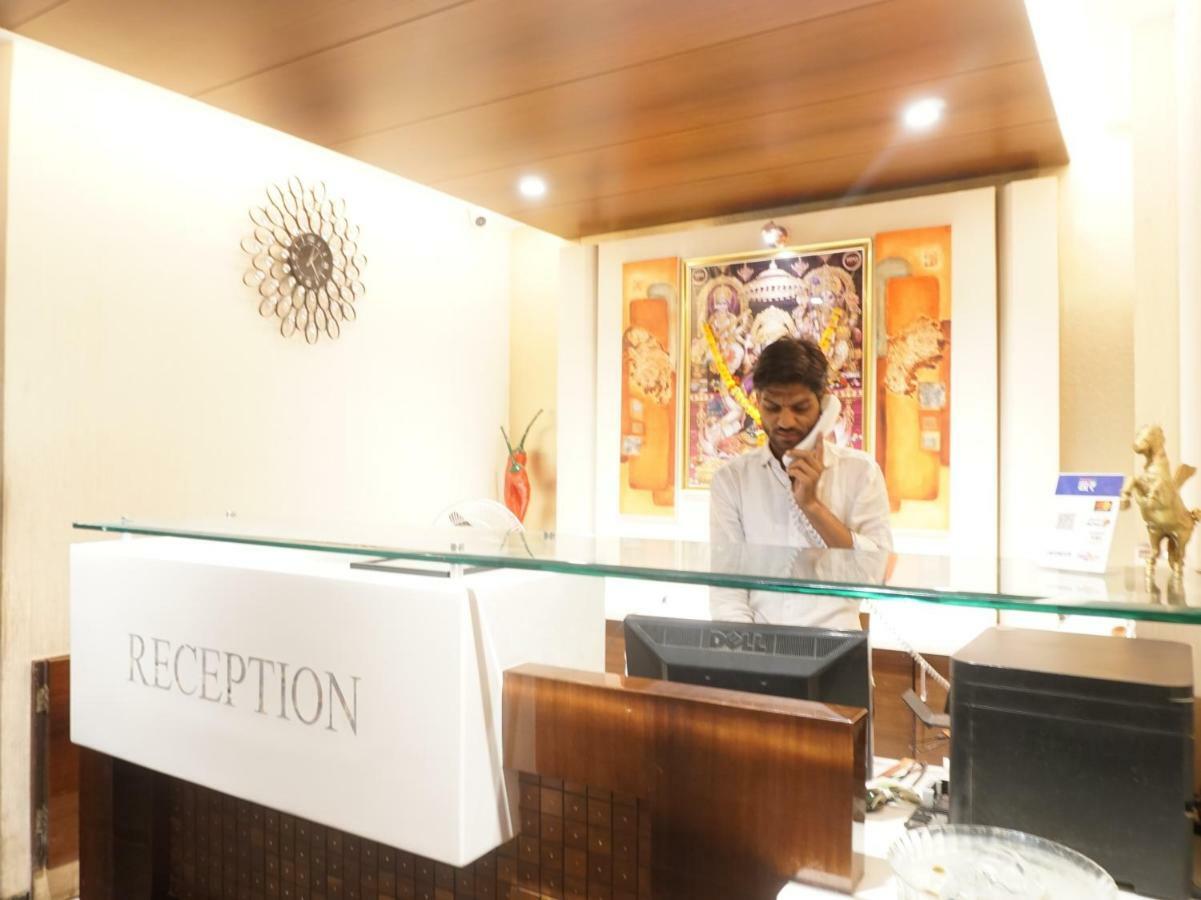Palette Four Seasons Recreation Resort Jālgaon Exterior foto