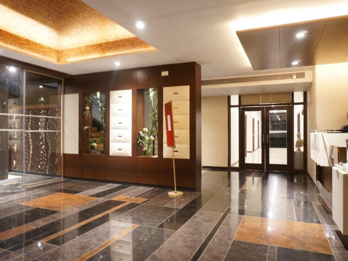 Palette Four Seasons Recreation Resort Jālgaon Exterior foto